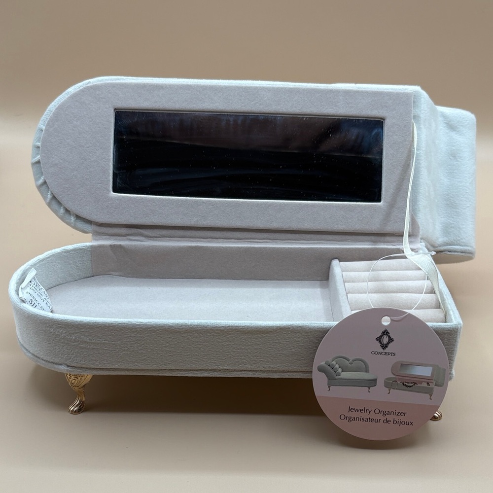 White Jewelry Organizer Sofa NWT - Picture 4 of 6